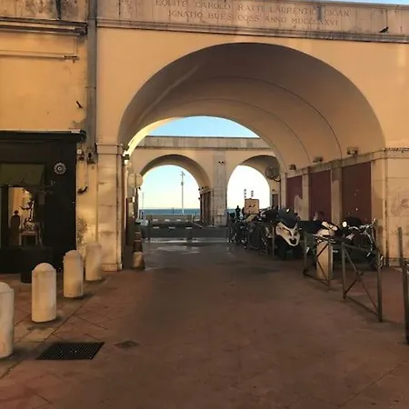 36 Rue Droite Lägenhet