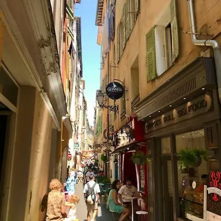 36 Rue Droite Apartamento *