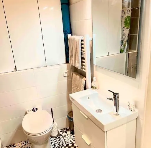 36 Rue Droite Апартаменты
